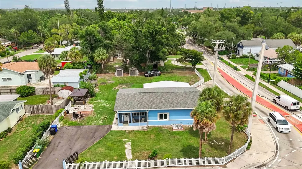 3706 Old Bradenton Road Sarasota FL 34234