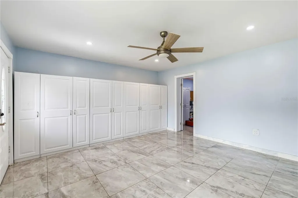 3706 Old Bradenton Road Sarasota FL 34234