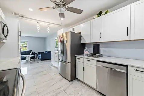 3706 Old Bradenton Road Sarasota FL 34234