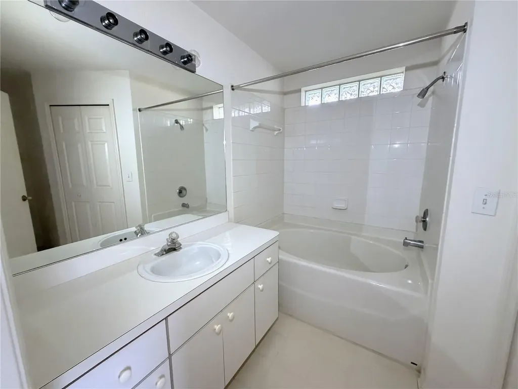 6608 Northhaven Court Riverview FL 33578