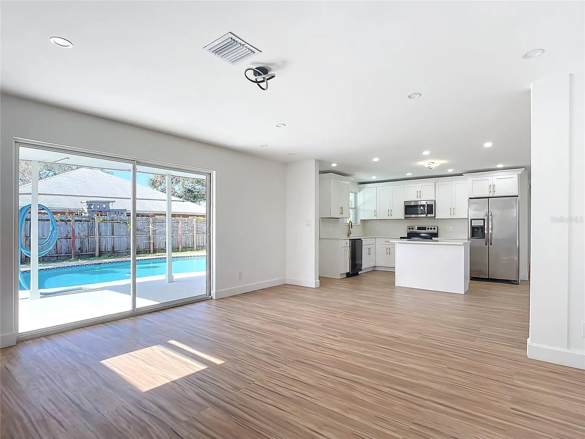1428 Margina Avenue Daytona Beach FL 32114