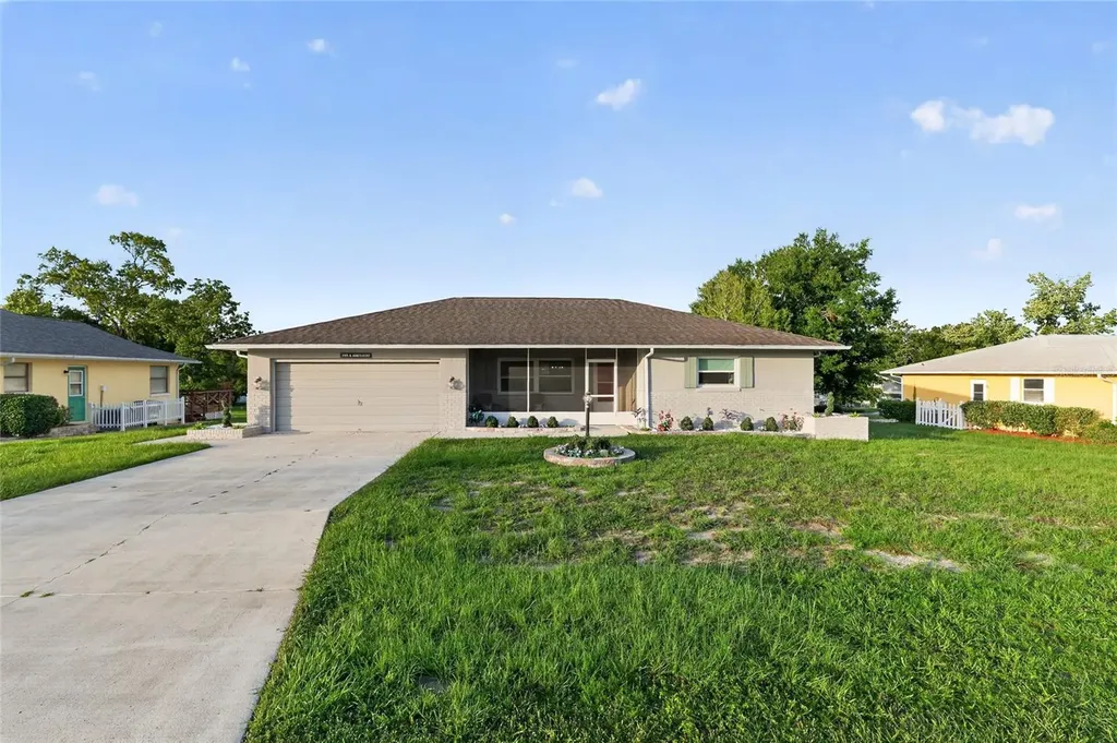 3705 N Honeylocust Drive Beverly Hills FL 34465