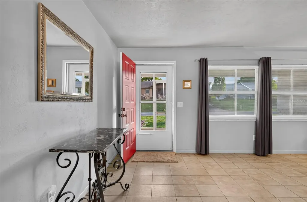 3705 N Honeylocust Drive Beverly Hills FL 34465