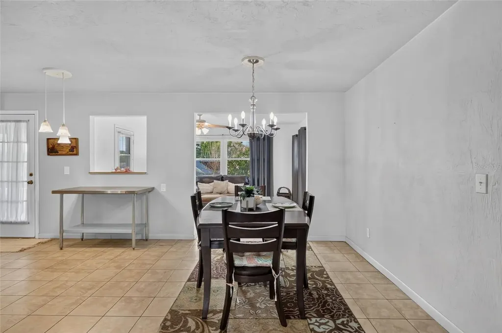 3705 N Honeylocust Drive Beverly Hills FL 34465