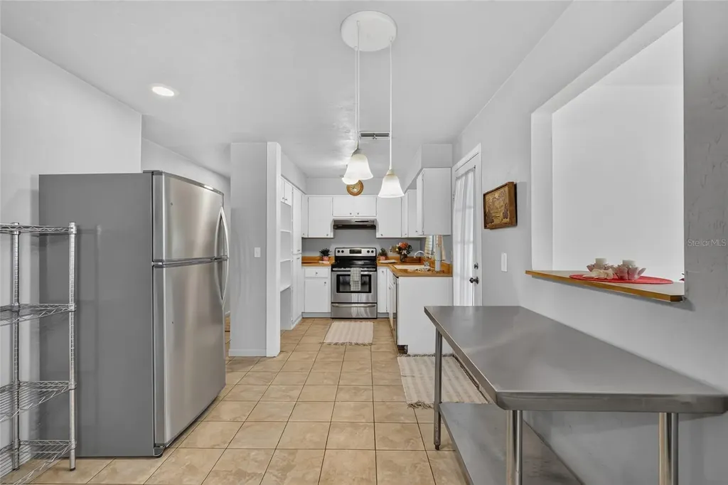 3705 N Honeylocust Drive Beverly Hills FL 34465