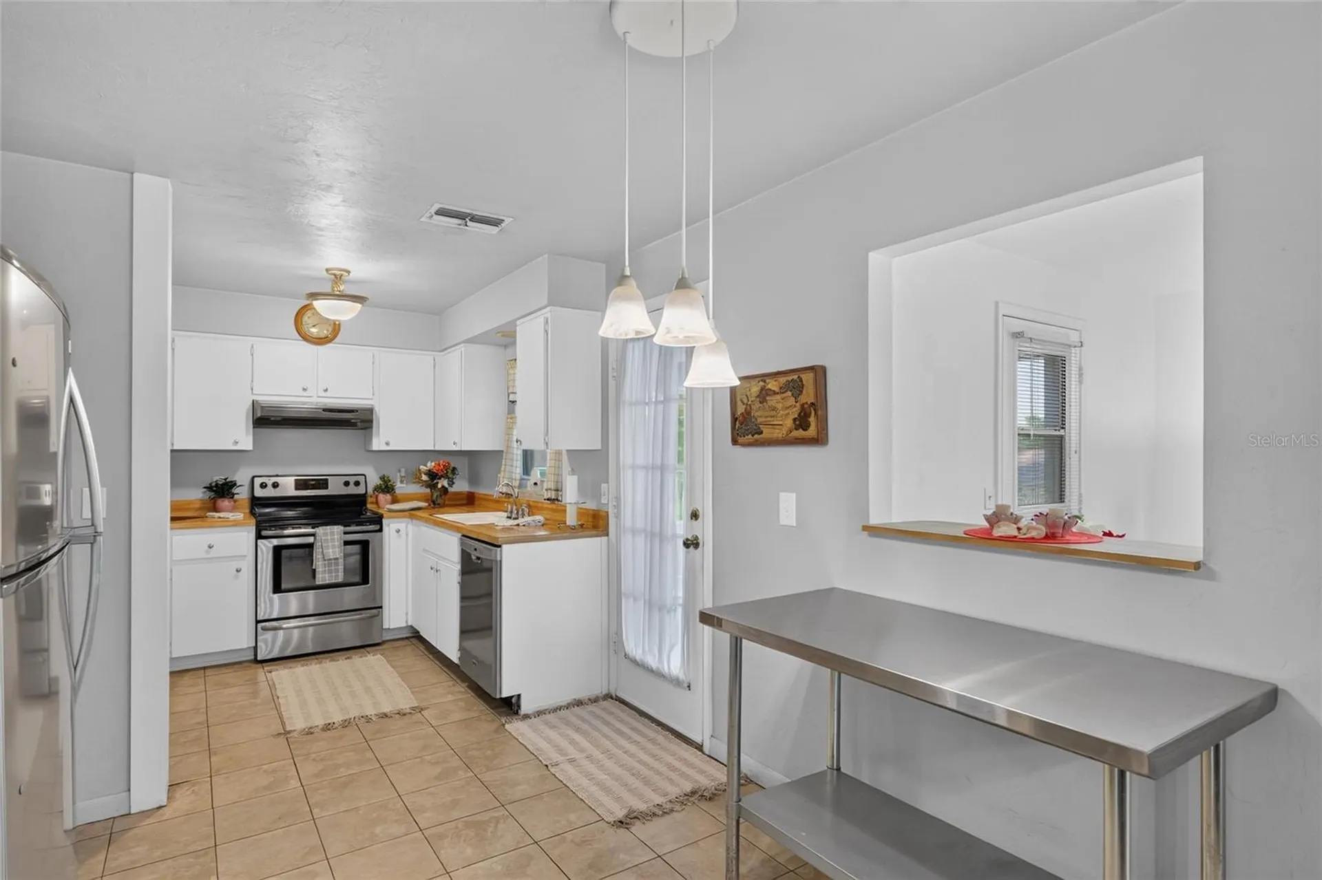 3705 N Honeylocust Drive Beverly Hills FL 34465