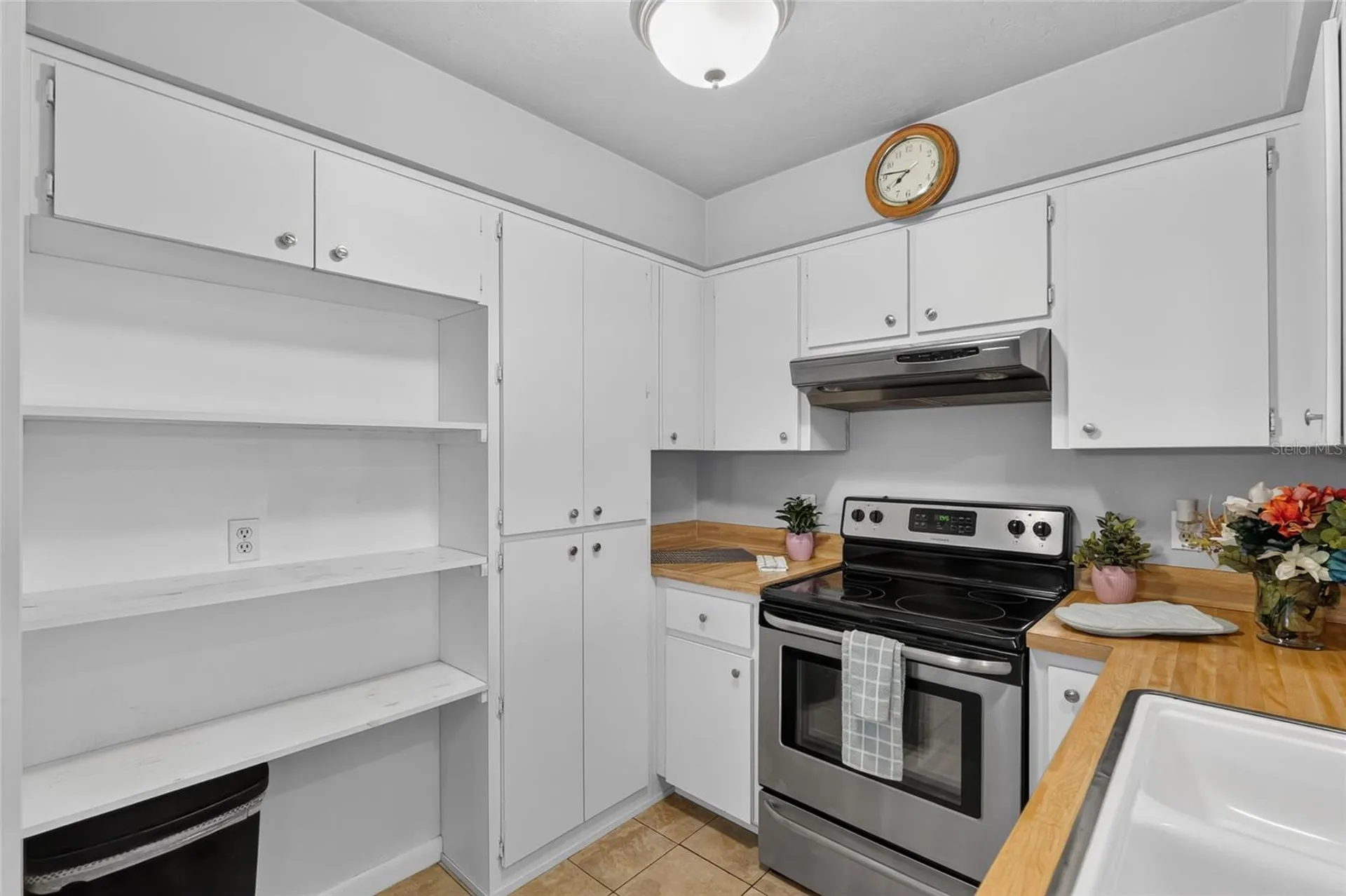 3705 N Honeylocust Drive Beverly Hills FL 34465