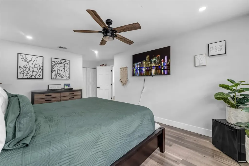 14932 SW 89th Street Miami FL 33196