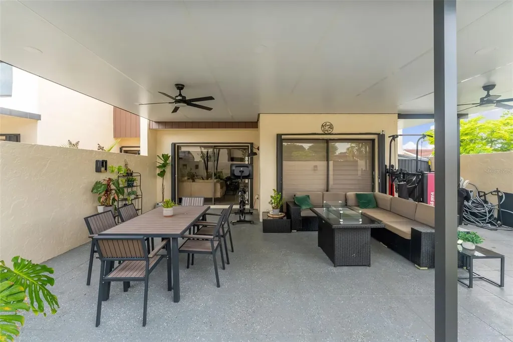 14932 SW 89th Street Miami FL 33196