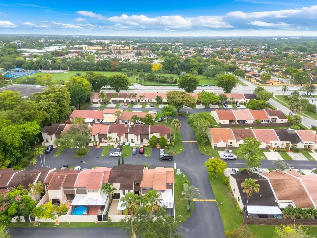 14932 SW 89th Street Miami FL 33196
