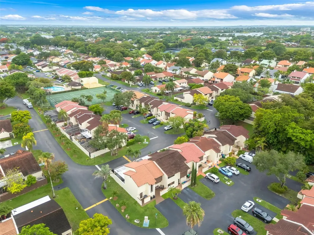 14932 SW 89th Street Miami FL 33196