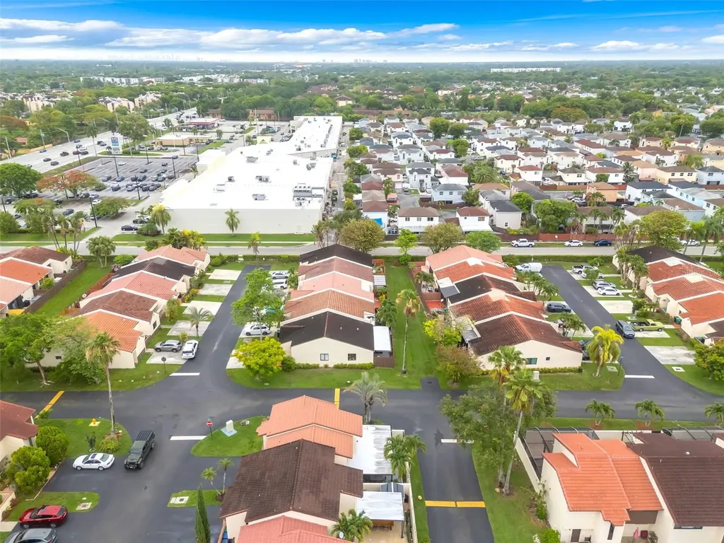 14932 SW 89th Street Miami FL 33196