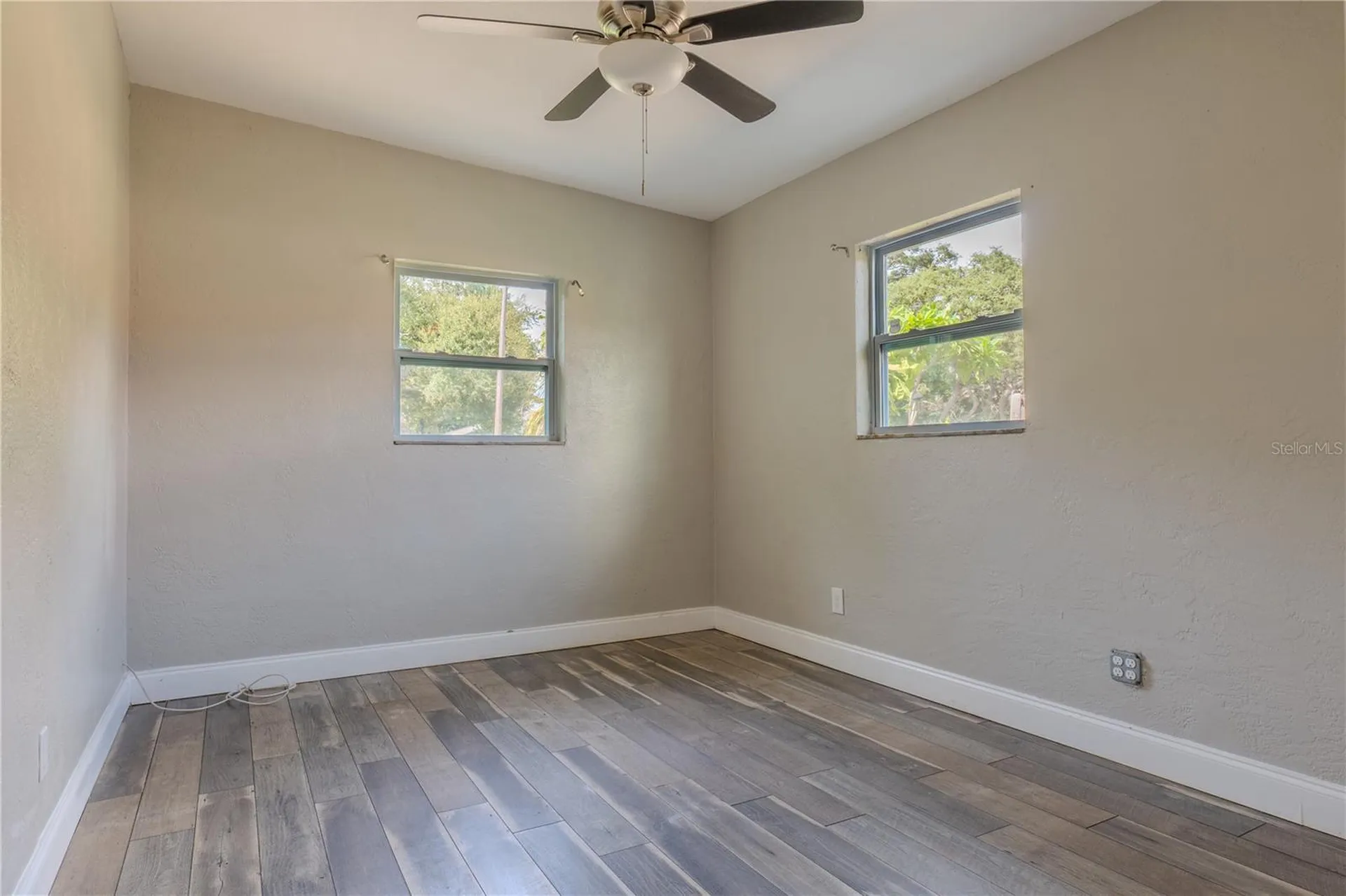 2553 18th Avenue N St Petersburg FL 33713