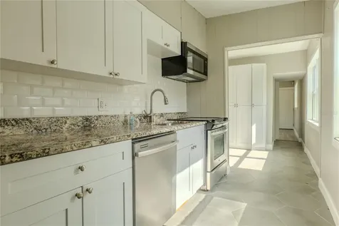 2553 18th Avenue N St Petersburg FL 33713