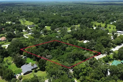 1820 Carr Street Deland FL 32720
