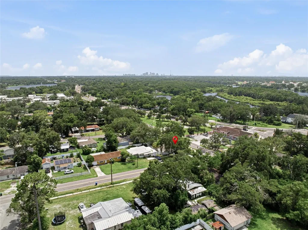 4015 River Hills Drive Tampa FL 33617