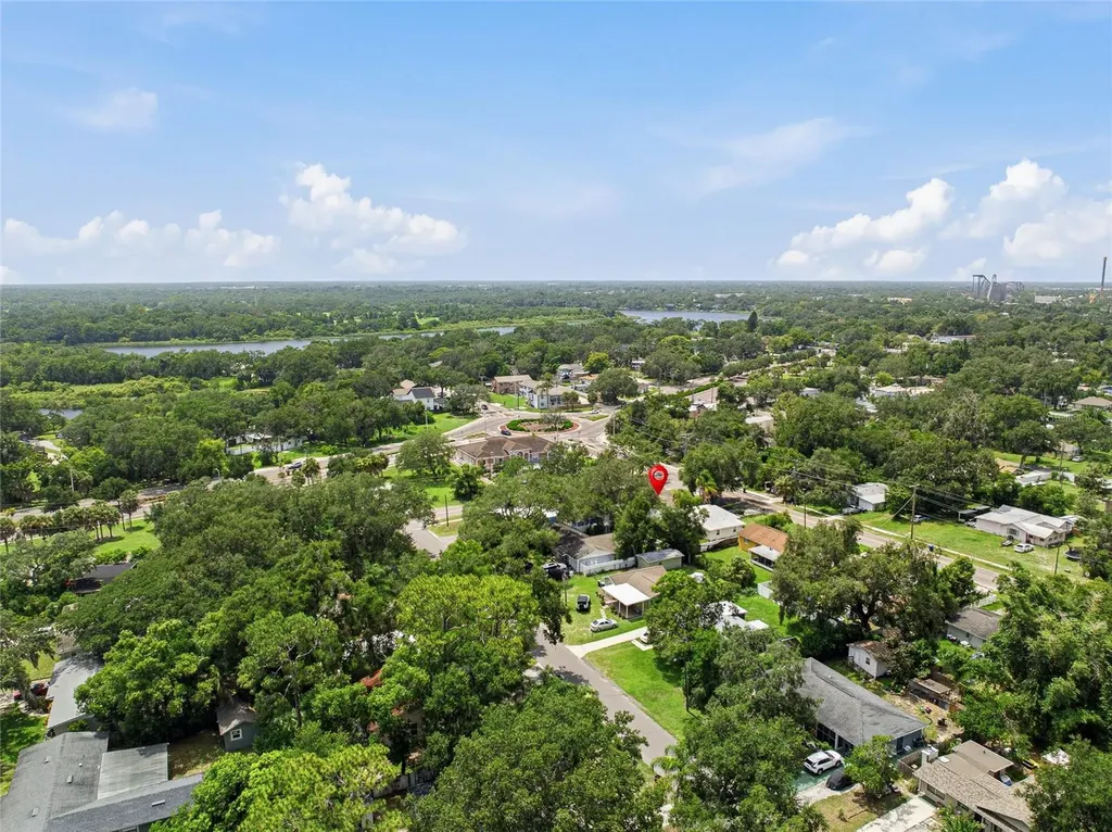 4015 River Hills Drive Tampa FL 33617