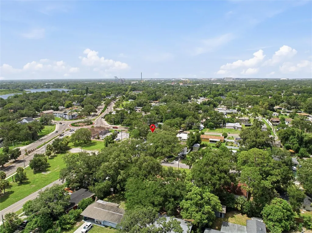 4015 River Hills Drive Tampa FL 33617