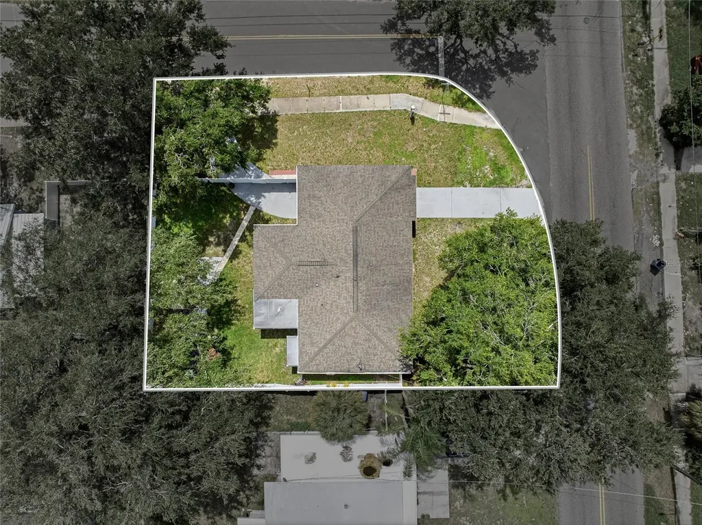 4015 River Hills Drive Tampa FL 33617