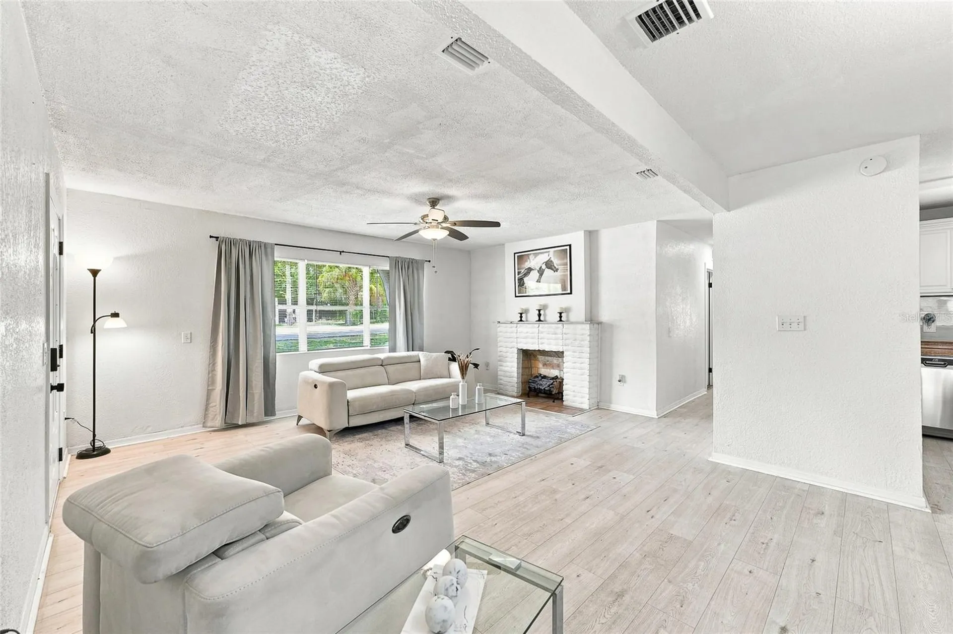 4015 River Hills Drive Tampa FL 33617
