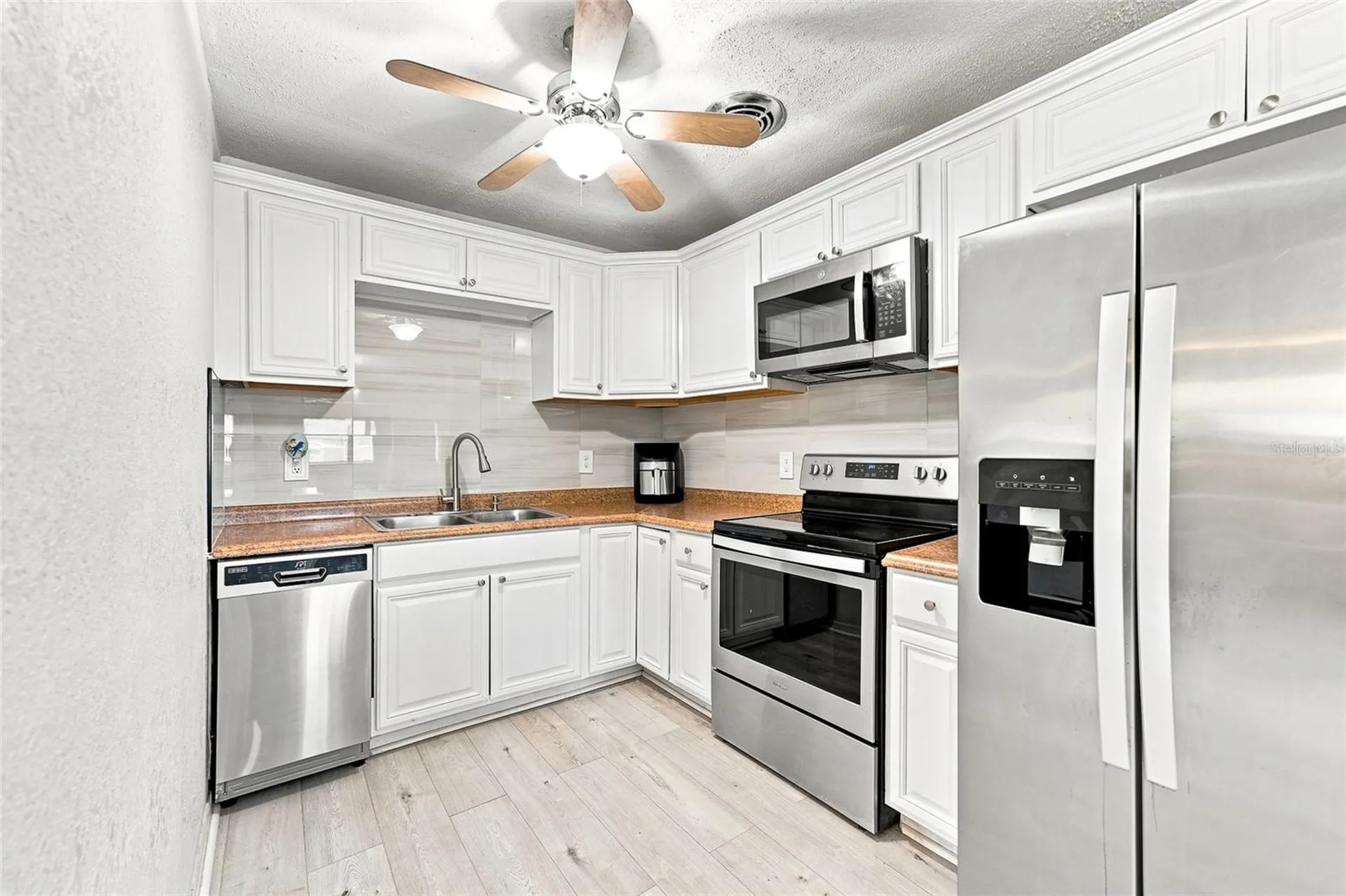 4015 River Hills Drive Tampa FL 33617