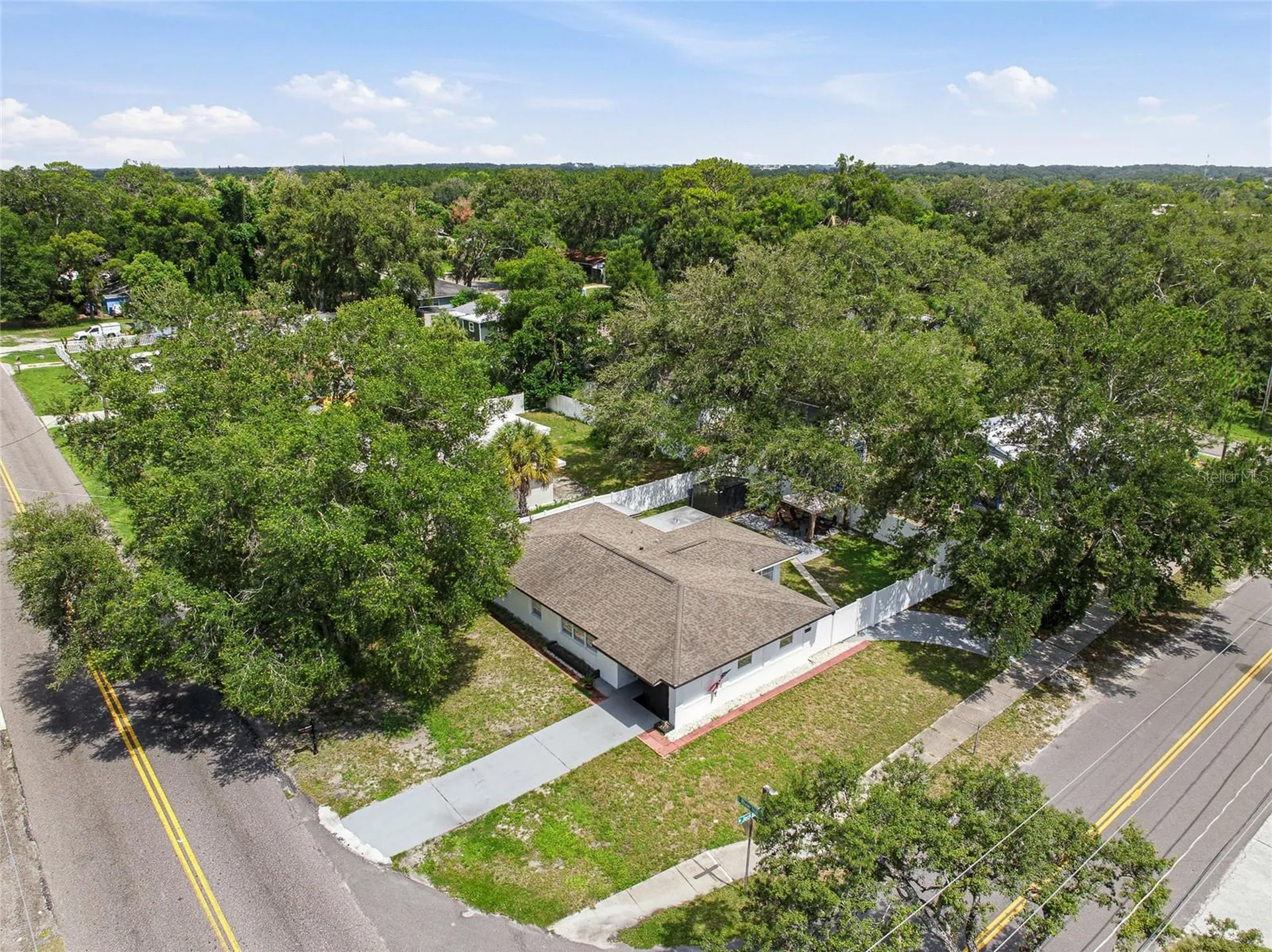 4015 River Hills Drive Tampa FL 33617