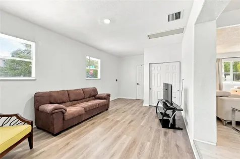 4015 River Hills Drive Tampa FL 33617