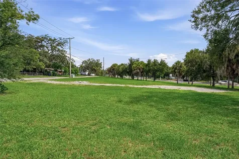 4015 River Hills Drive Tampa FL 33617