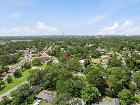 4015 River Hills Drive Tampa FL 33617