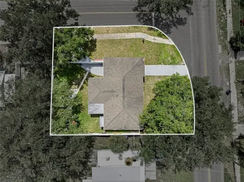 4015 River Hills Drive Tampa FL 33617