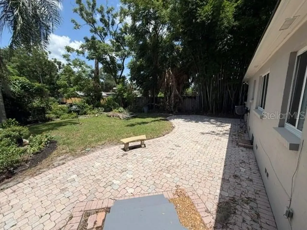 1009 E Marks Street Orlando FL 32803