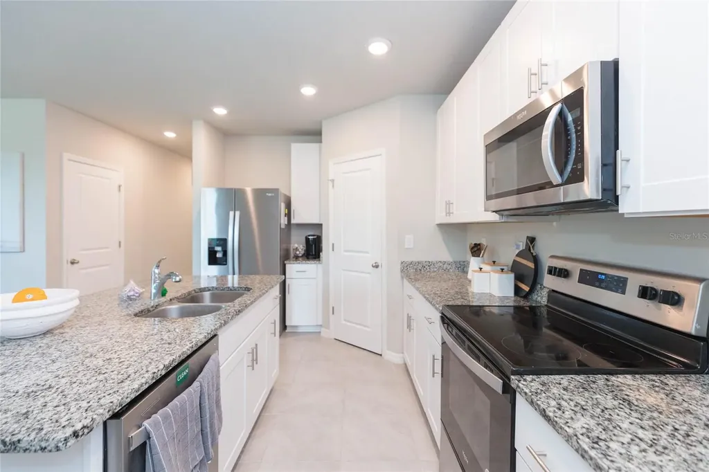 38794 Opal Willow Lane Zephyrhills FL 33540