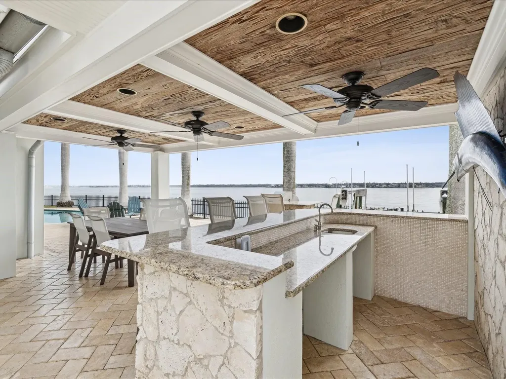 450 22nd Street Belleair Beach FL 33786