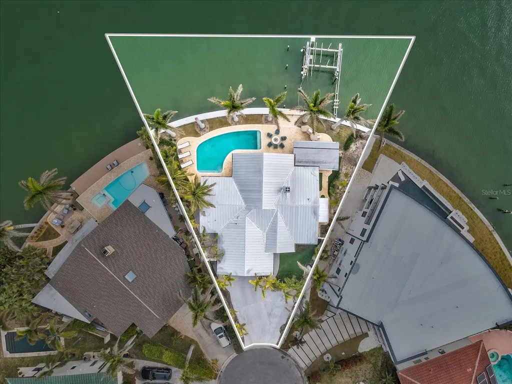 450 22nd Street Belleair Beach FL 33786