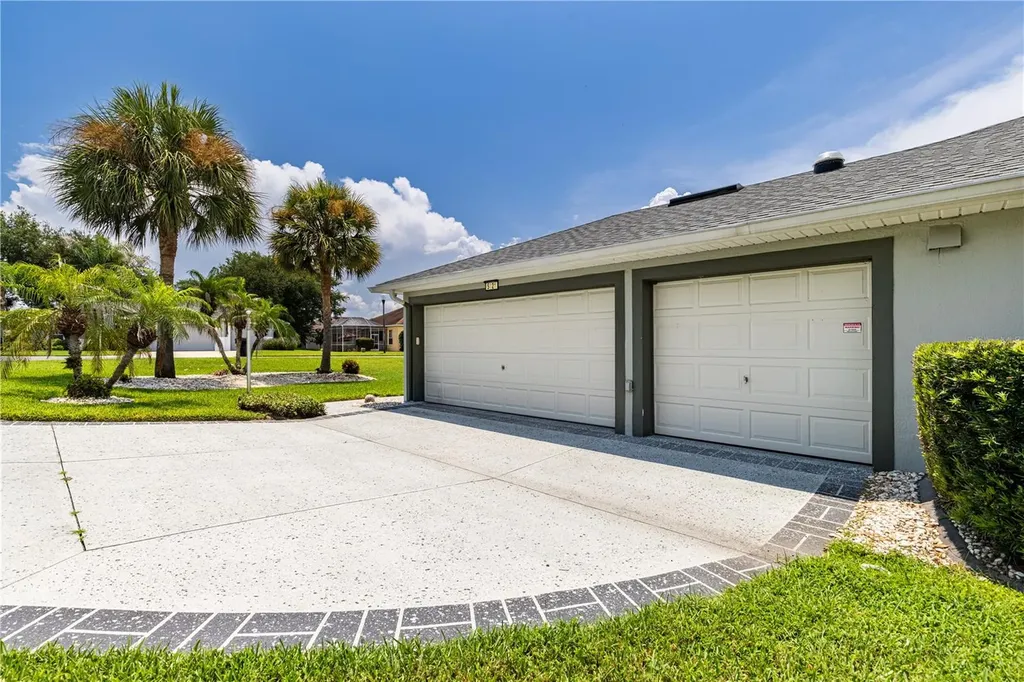 5121 Aurora Drive Leesburg FL 34748