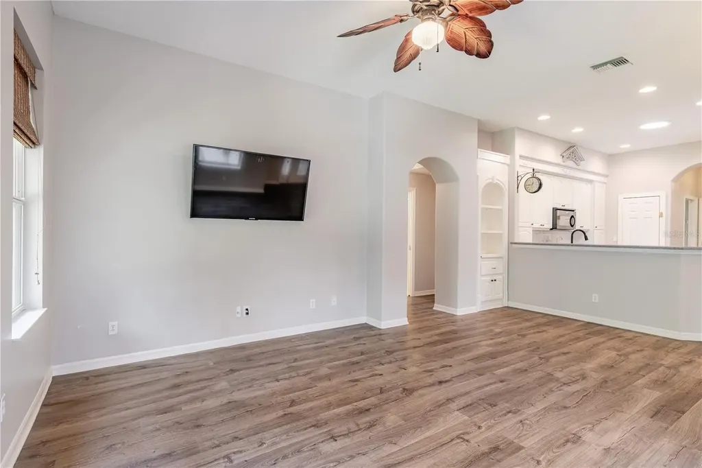 5121 Aurora Drive Leesburg FL 34748