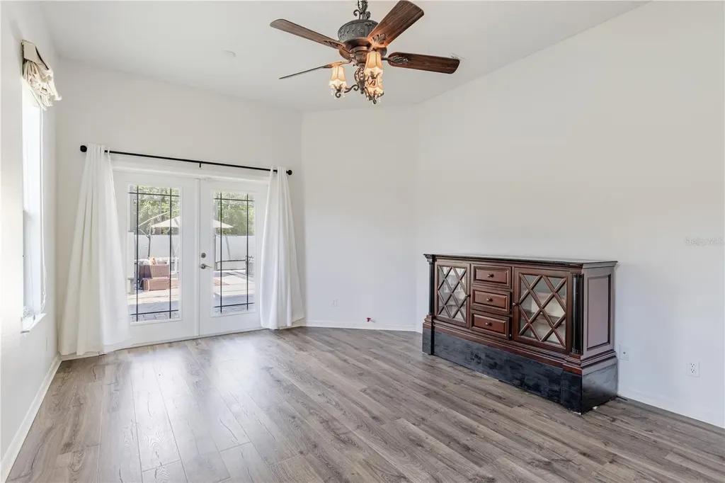 5121 Aurora Drive Leesburg FL 34748
