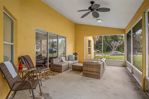 525 Justine Avenue NW Palm Bay FL 32907