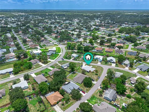 525 Justine Avenue NW Palm Bay FL 32907