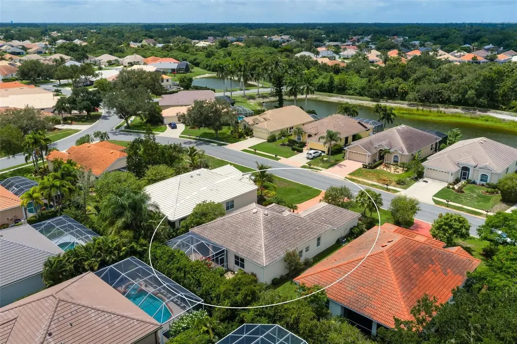 6852 Sagebrush Circle Sarasota FL 34243