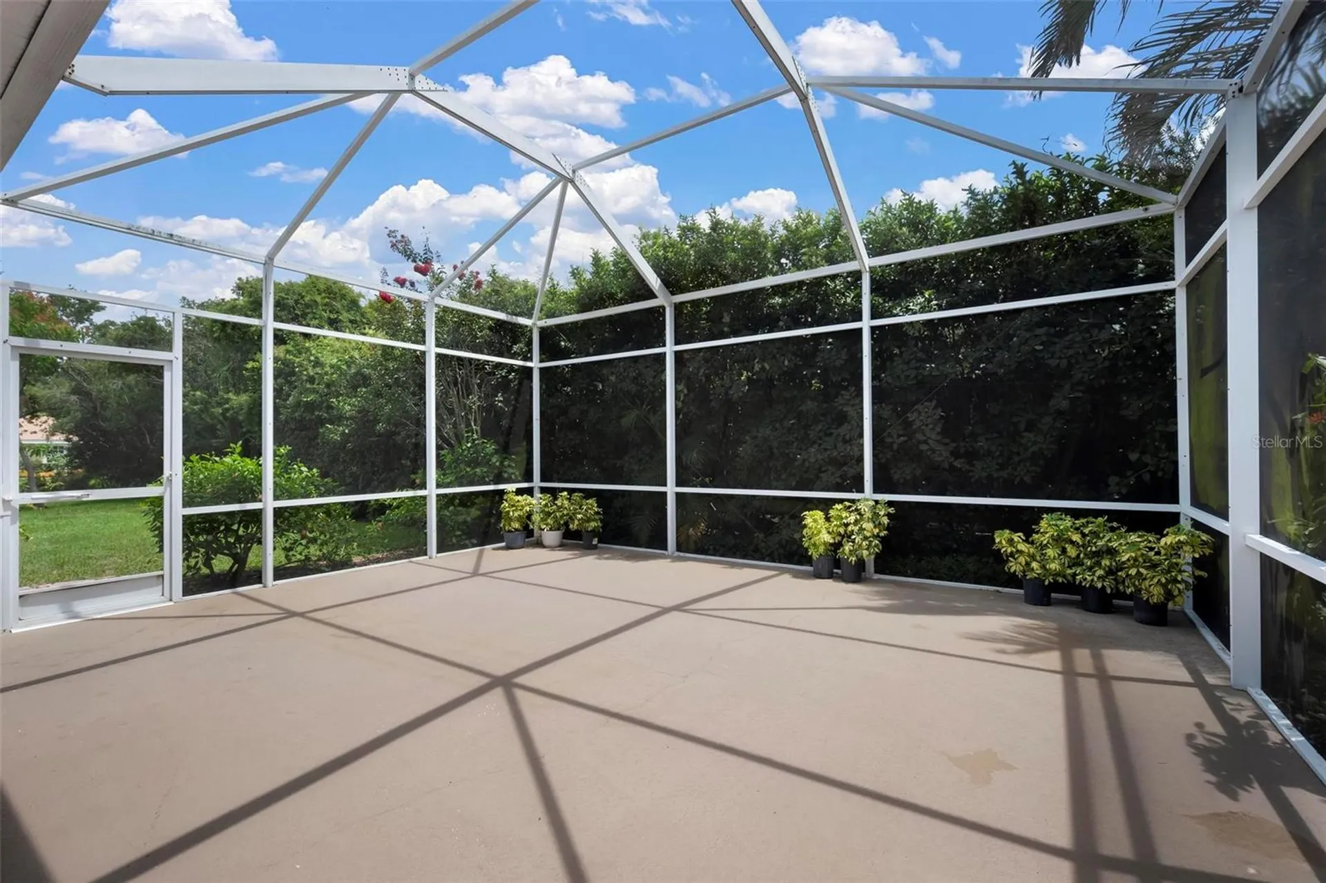 6852 Sagebrush Circle Sarasota FL 34243