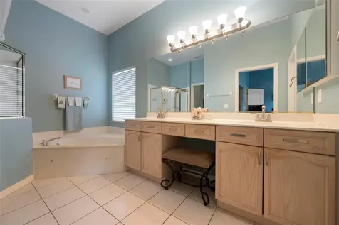 6852 Sagebrush Circle Sarasota FL 34243