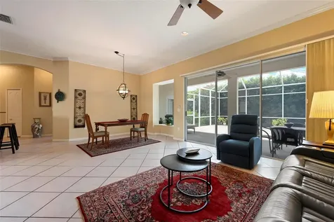 6852 Sagebrush Circle Sarasota FL 34243
