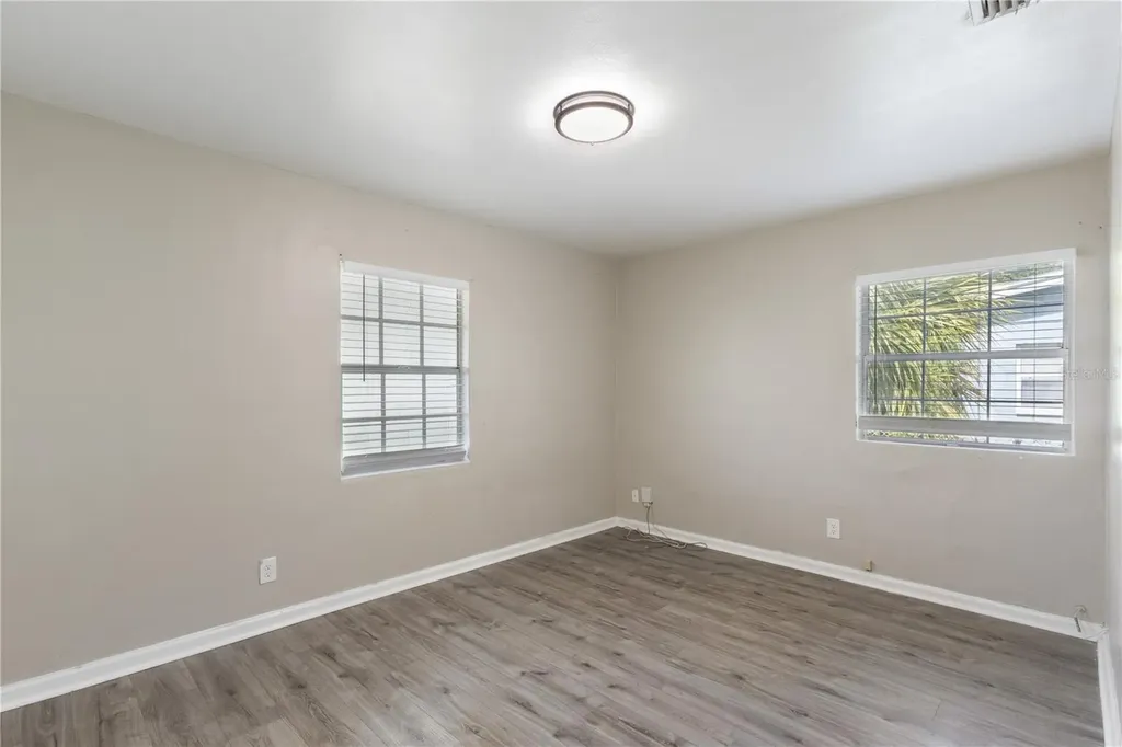 320 E Althea Avenue Tampa FL 33612