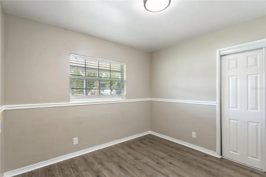 320 E Althea Avenue Tampa FL 33612