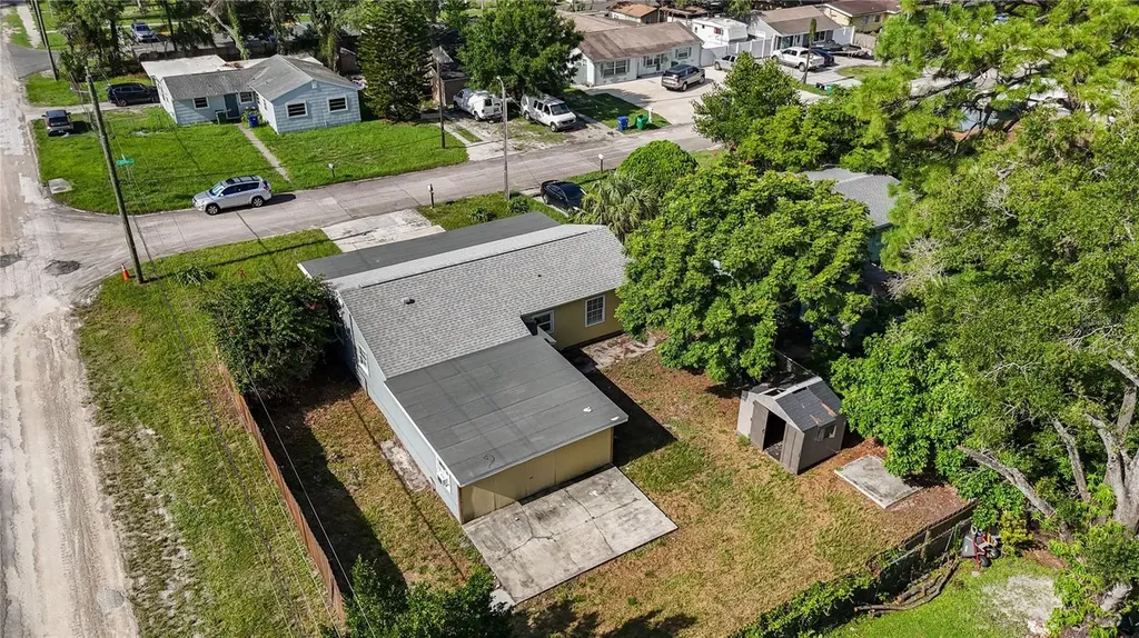320 E Althea Avenue Tampa FL 33612