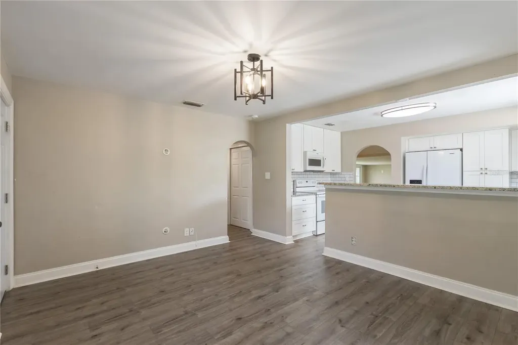 320 E Althea Avenue Tampa FL 33612