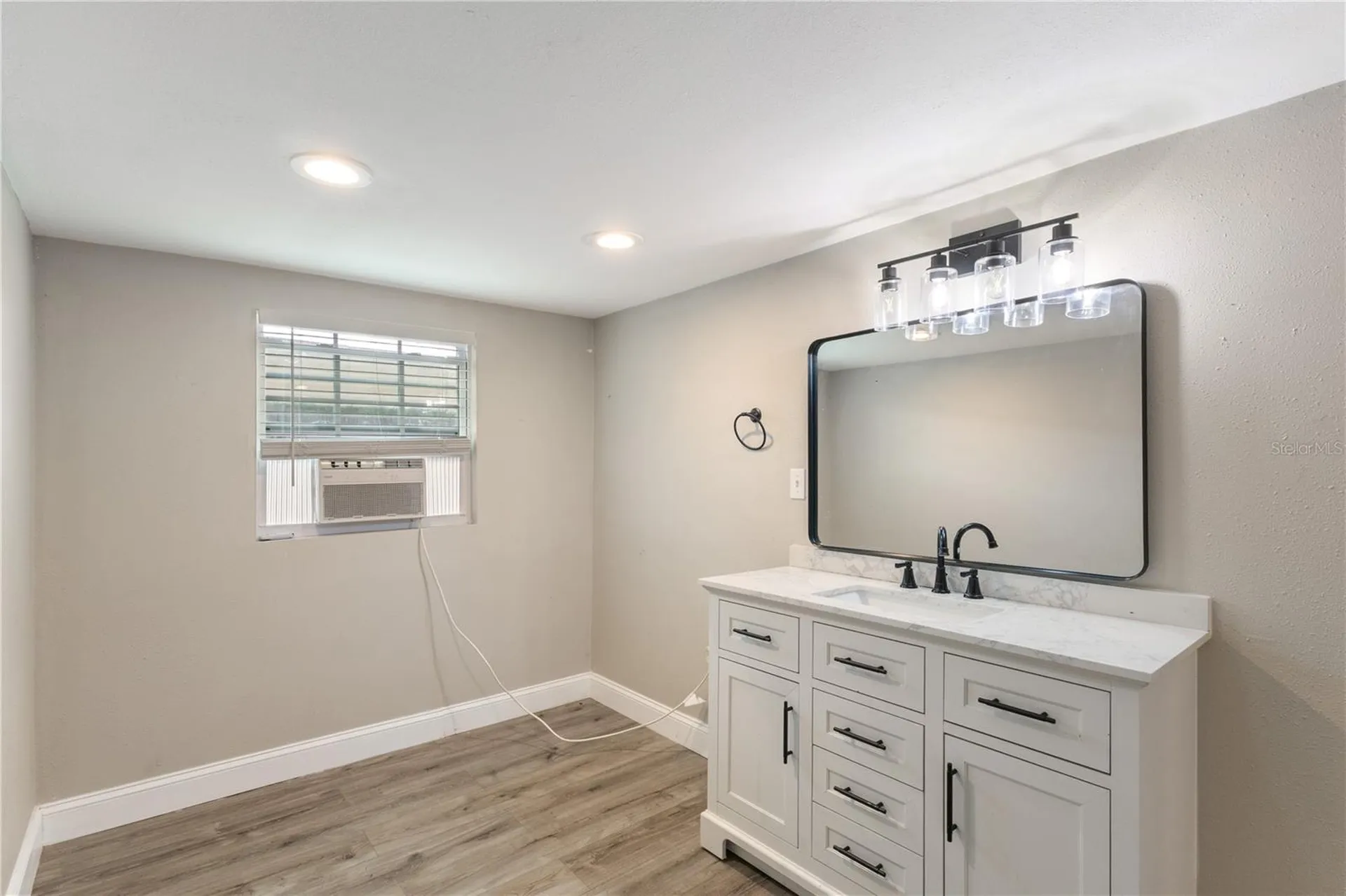 320 E Althea Avenue Tampa FL 33612