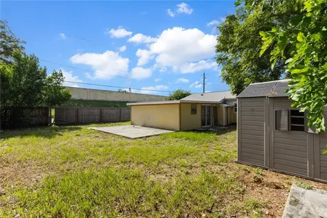 320 E Althea Avenue Tampa FL 33612