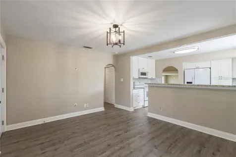 320 E Althea Avenue Tampa FL 33612